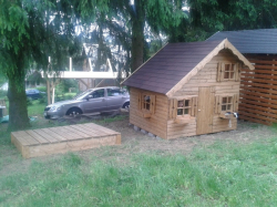 Dětský domek TOM (220cm x 180cm) tl. 16mm