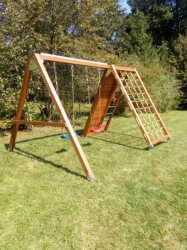 DĚTSKÉ HŘIŠTĚ Monkey´s Home LÁDÍK C .