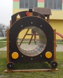 Mašinka za akátu .