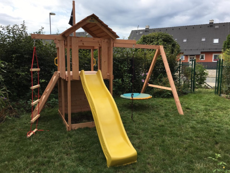 Dětské hřiště Monkey´s Home Malý pirát JIM bez skluzavky