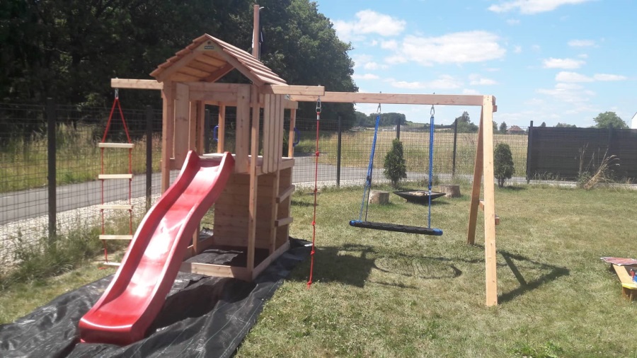 Dětské hřiště Monkey´s Home Malý pirát JIM bez skluzavky